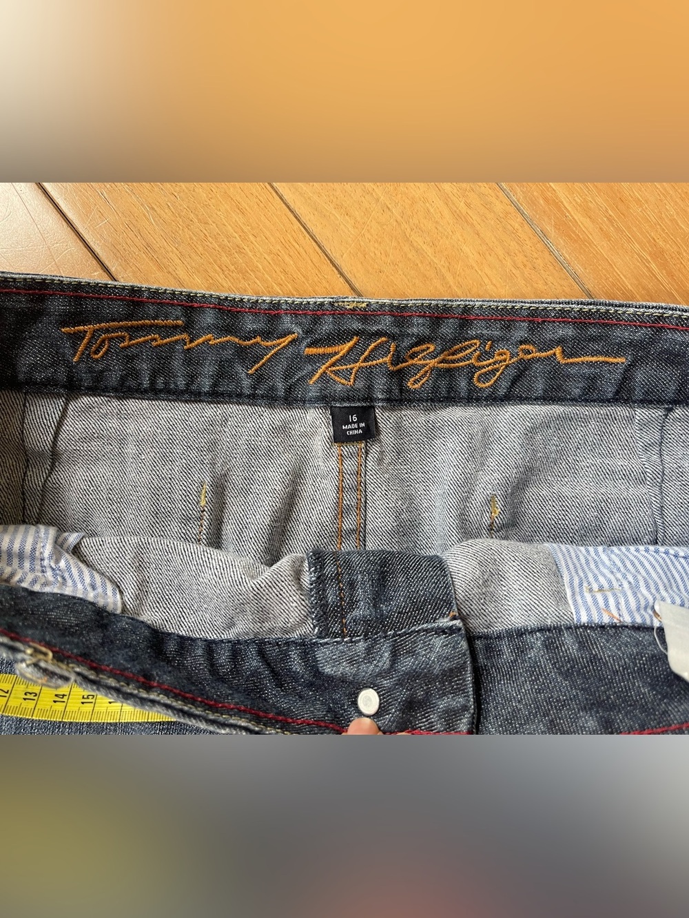 Tommy Hilfiger Dark Wash Denim Mini Skirt Sz16 Stretch Jean Skirt Classic Casual - Picture 3 of 9